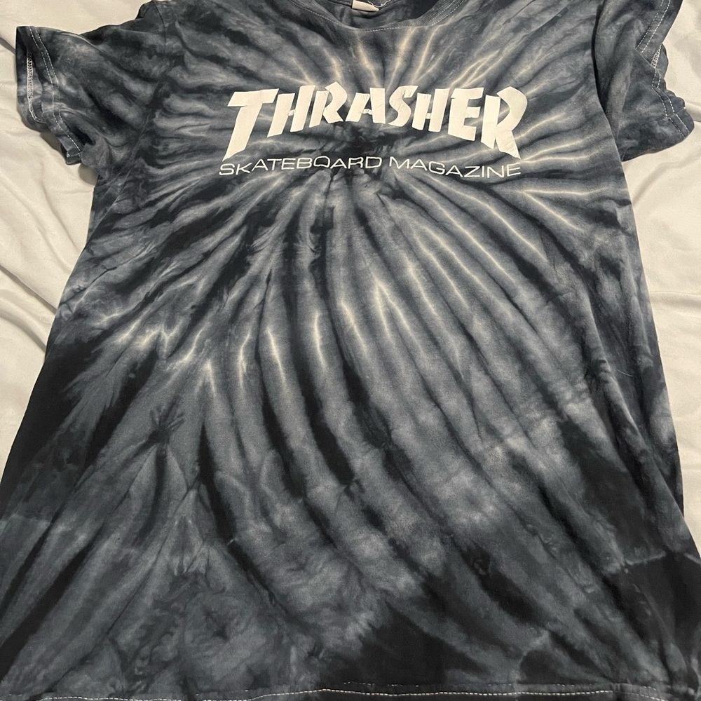 Thrashers shirt. Tag is cut off but I believe it is a large. From vans store.